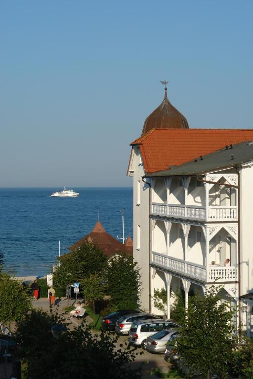 Strandhotel Zur Promenade Binz Kültér fotó